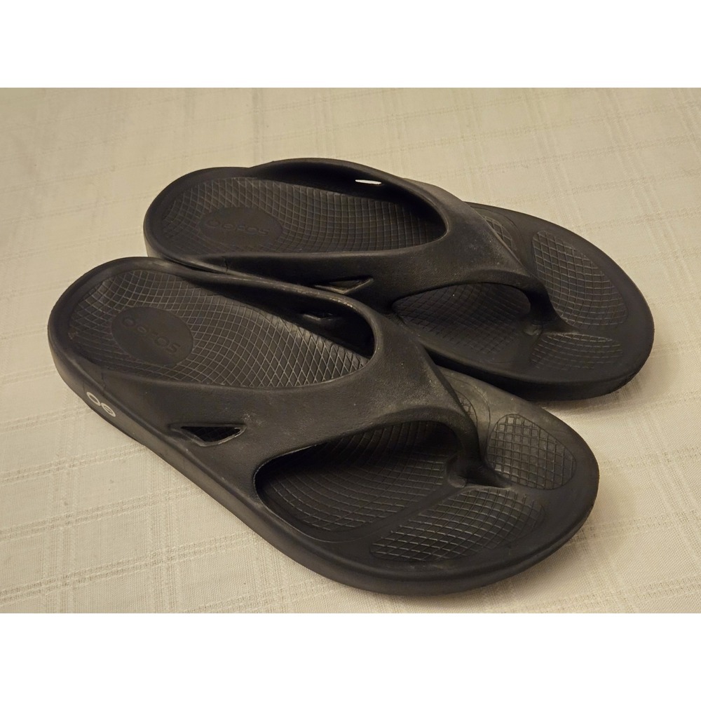 OOFOS Original Unisex Mens 7 Womens 8 Black Rubber Flip-Flops Thongs Sandals